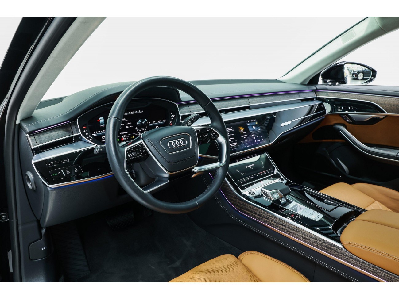 Audi A8L 55 TFSI 2024