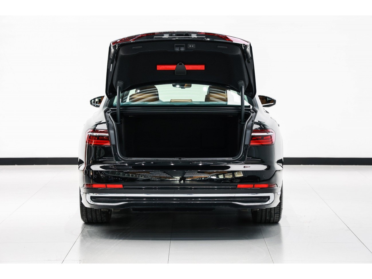 Audi A8L 55 TFSI 2024