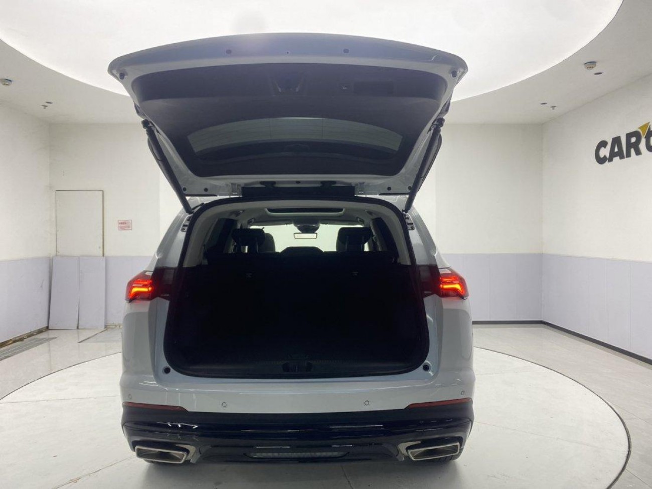 Buick Envision Plus 2024