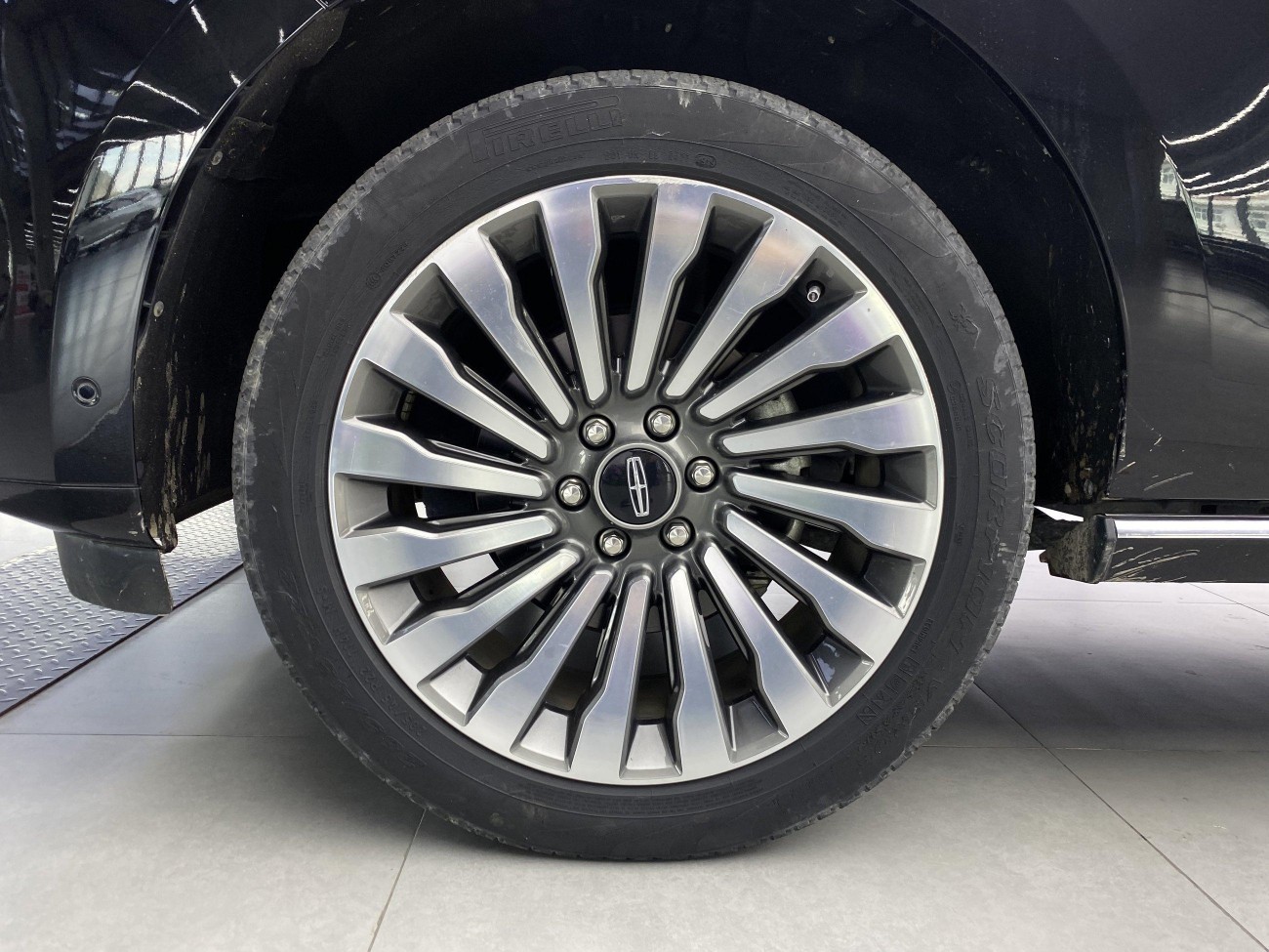 Lincoln Navigator 2021