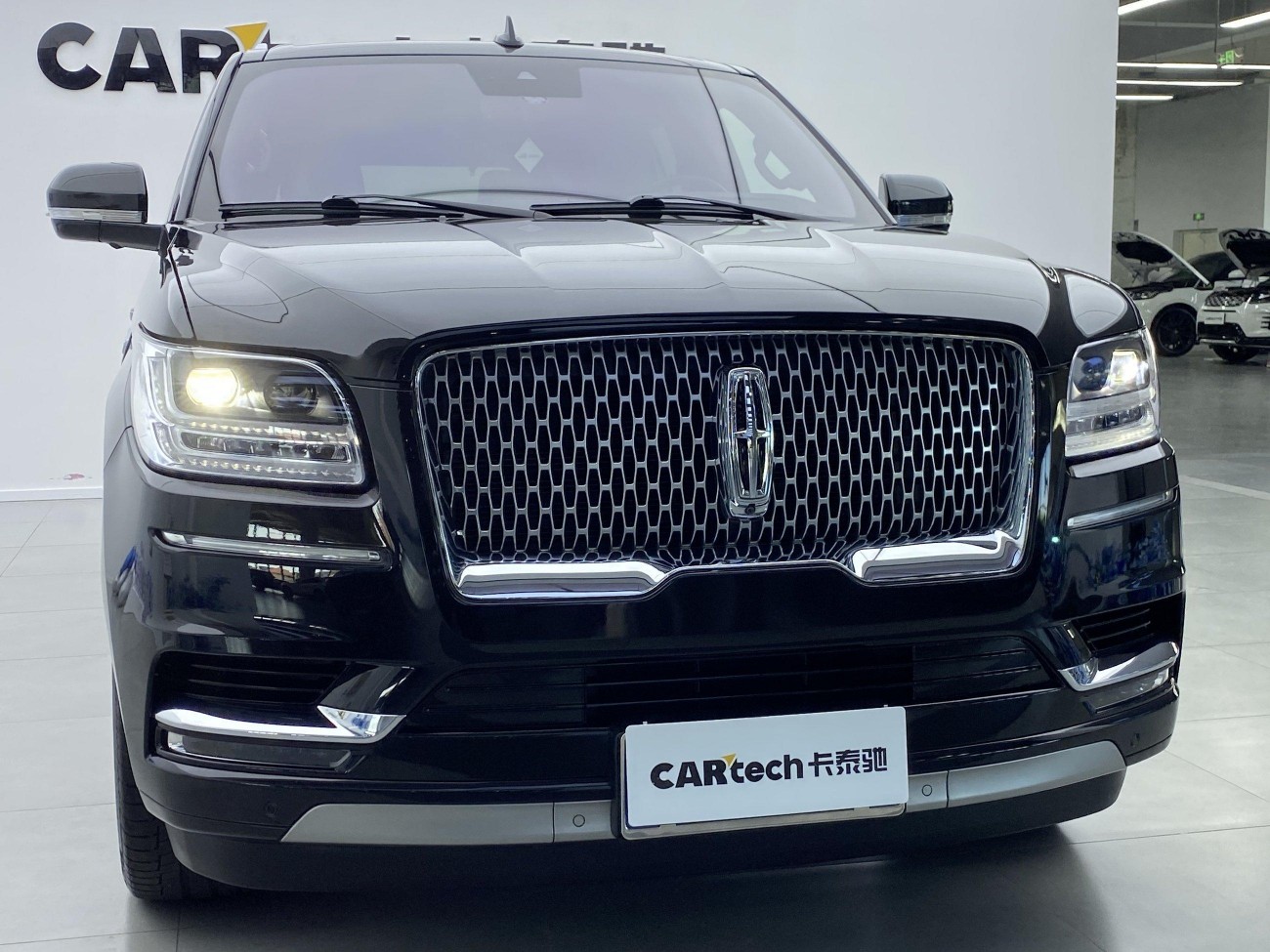 Lincoln Navigator 2021