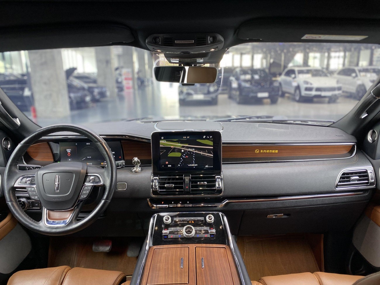 Lincoln Navigator 2021
