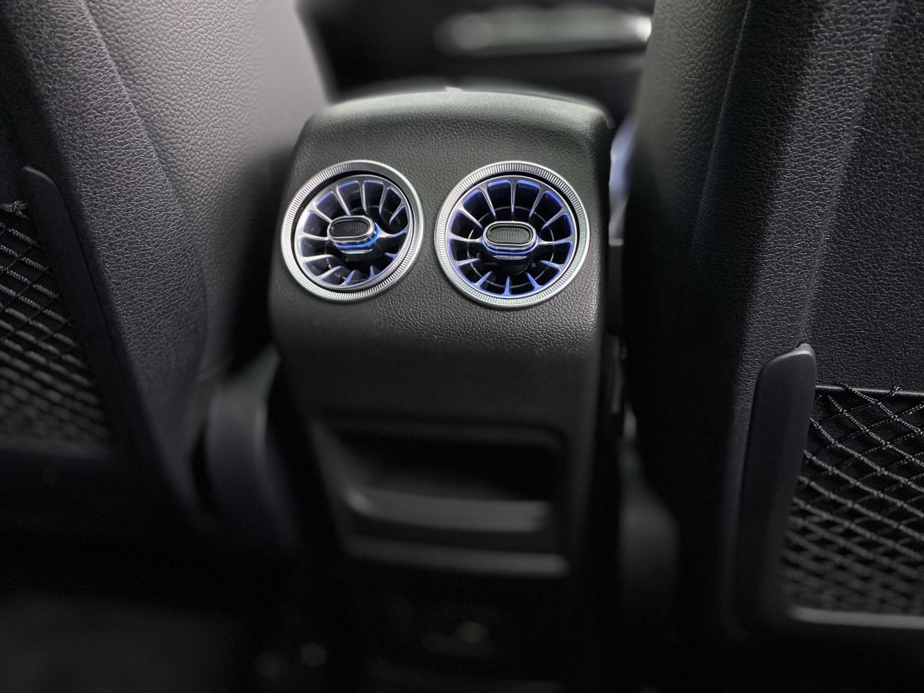 Mercedes-Benz GLB 2022