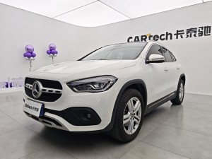 Mercedes-Benz GLA 200 2023