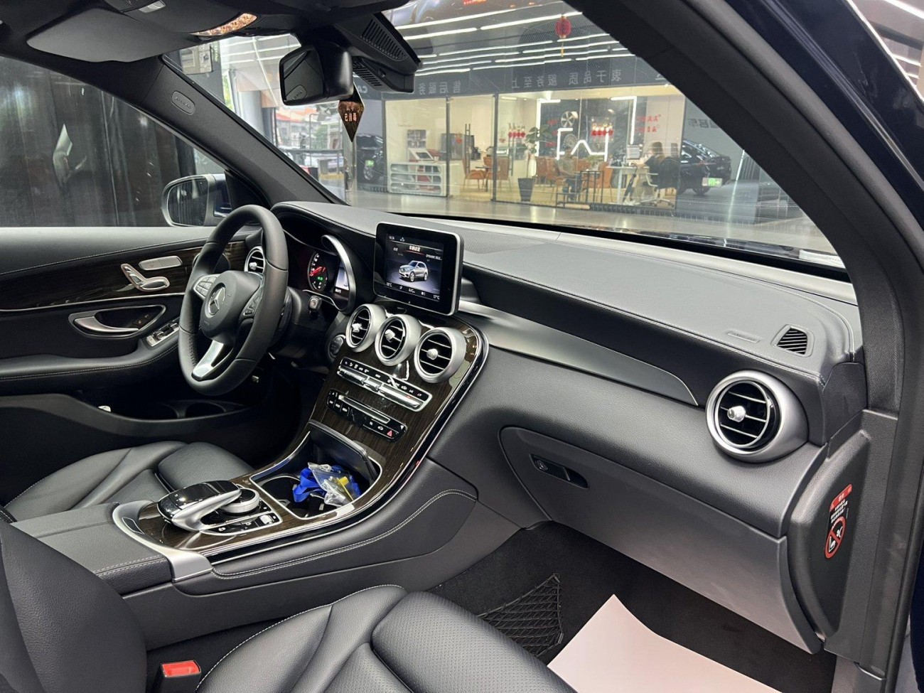 Mercedes-Benz GLC 260 4MATIC 2018