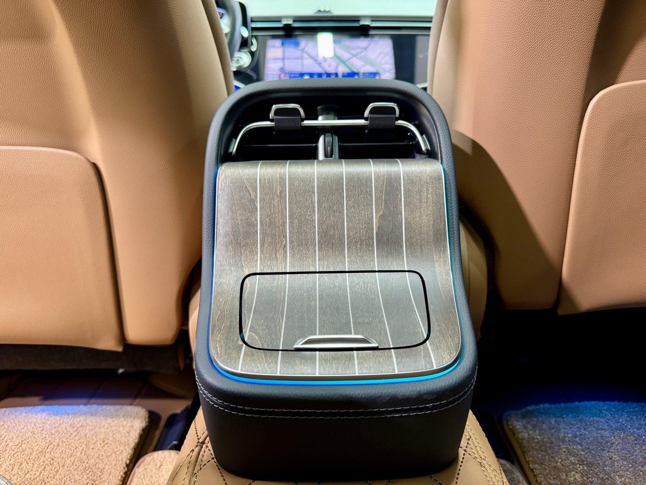 Mercedes-Benz E 350 e 2024