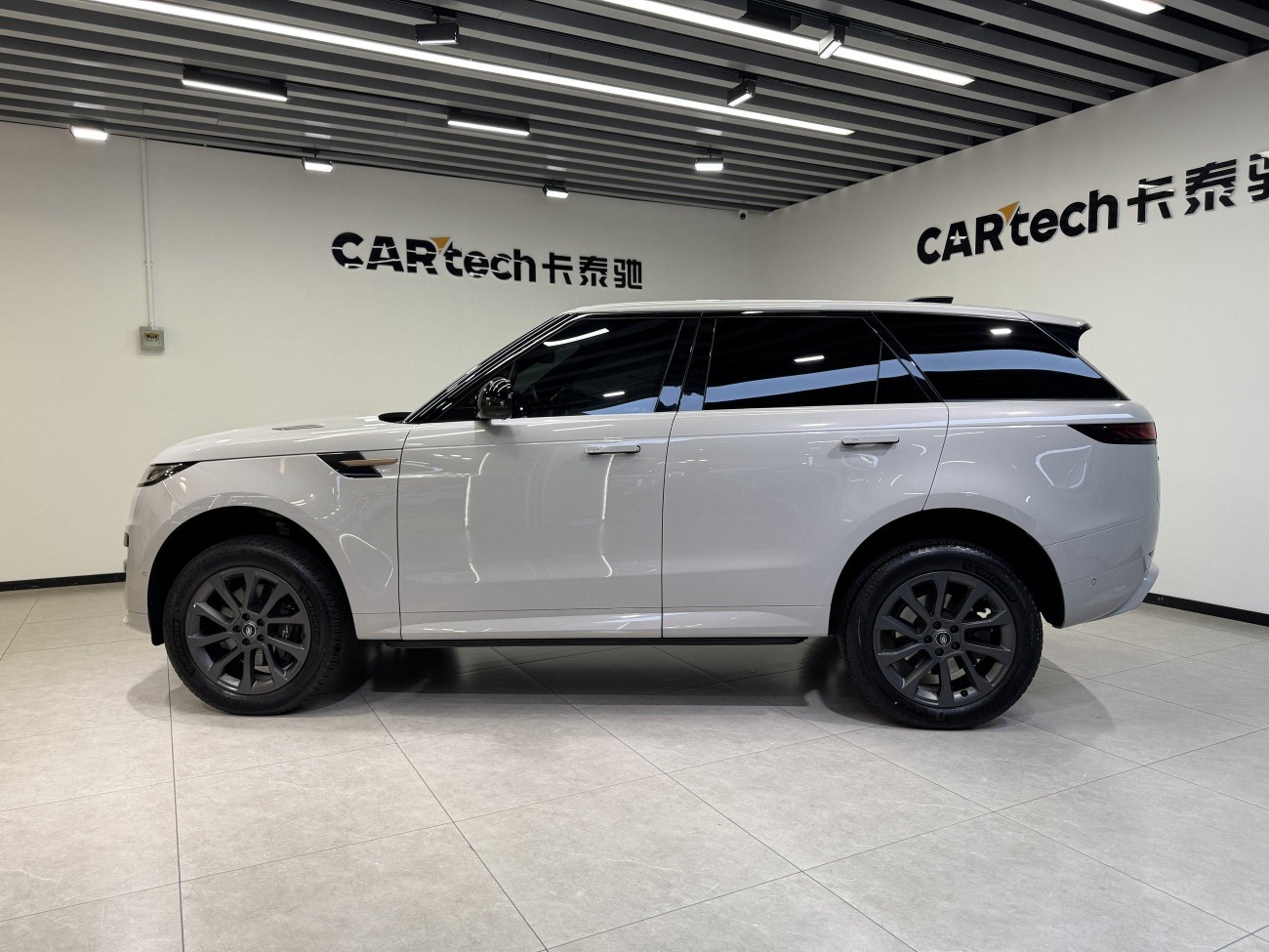 Land Rover Range Rover Sport 2024