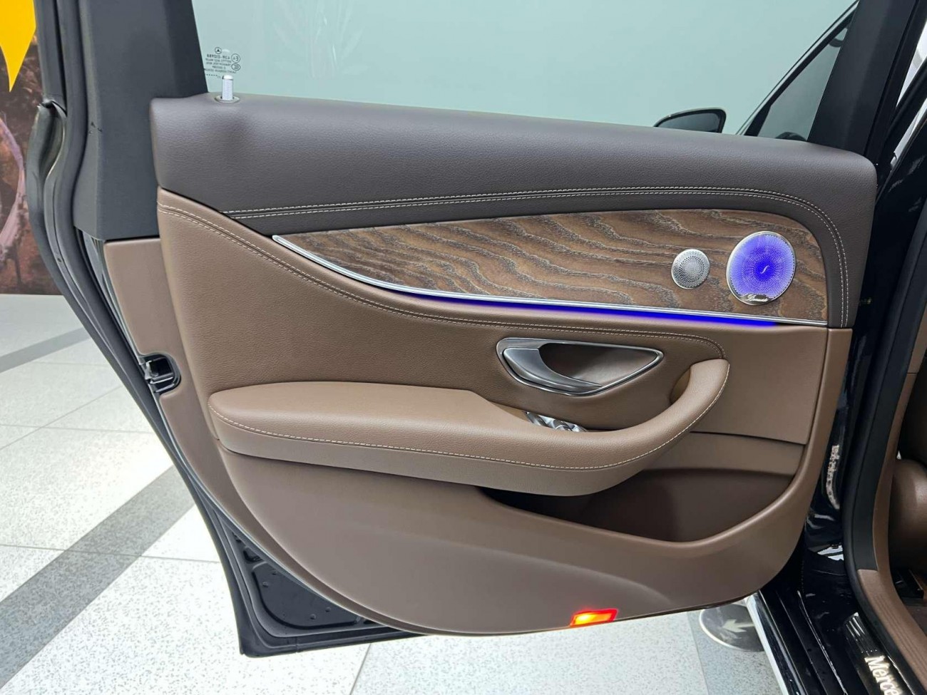 Mercedes-Benz E 260 L 2023