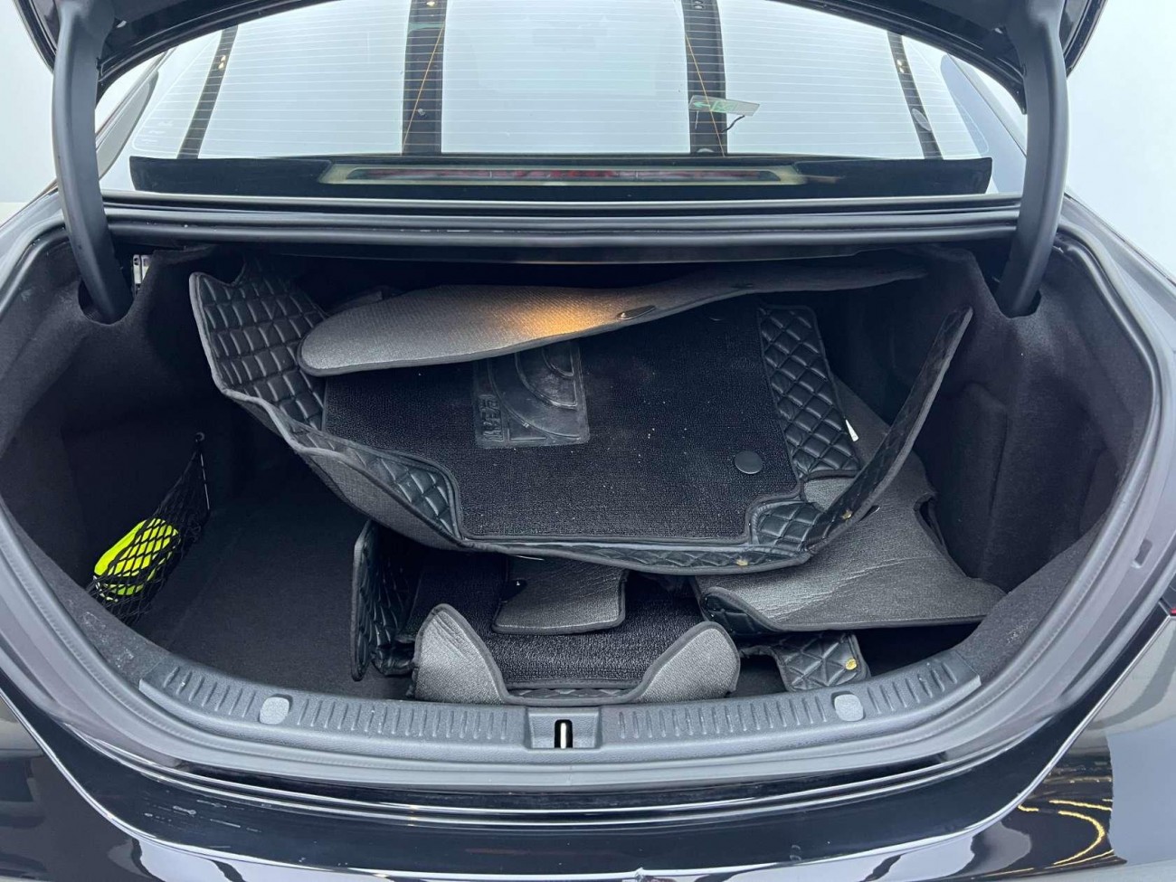 Mercedes-Benz E 260 L 2023