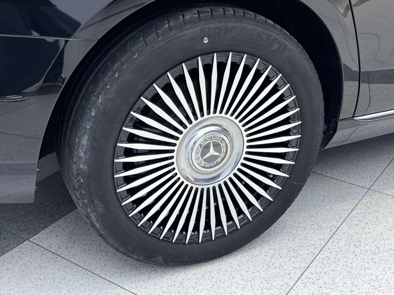 Mercedes-Benz E 260 L 2023
