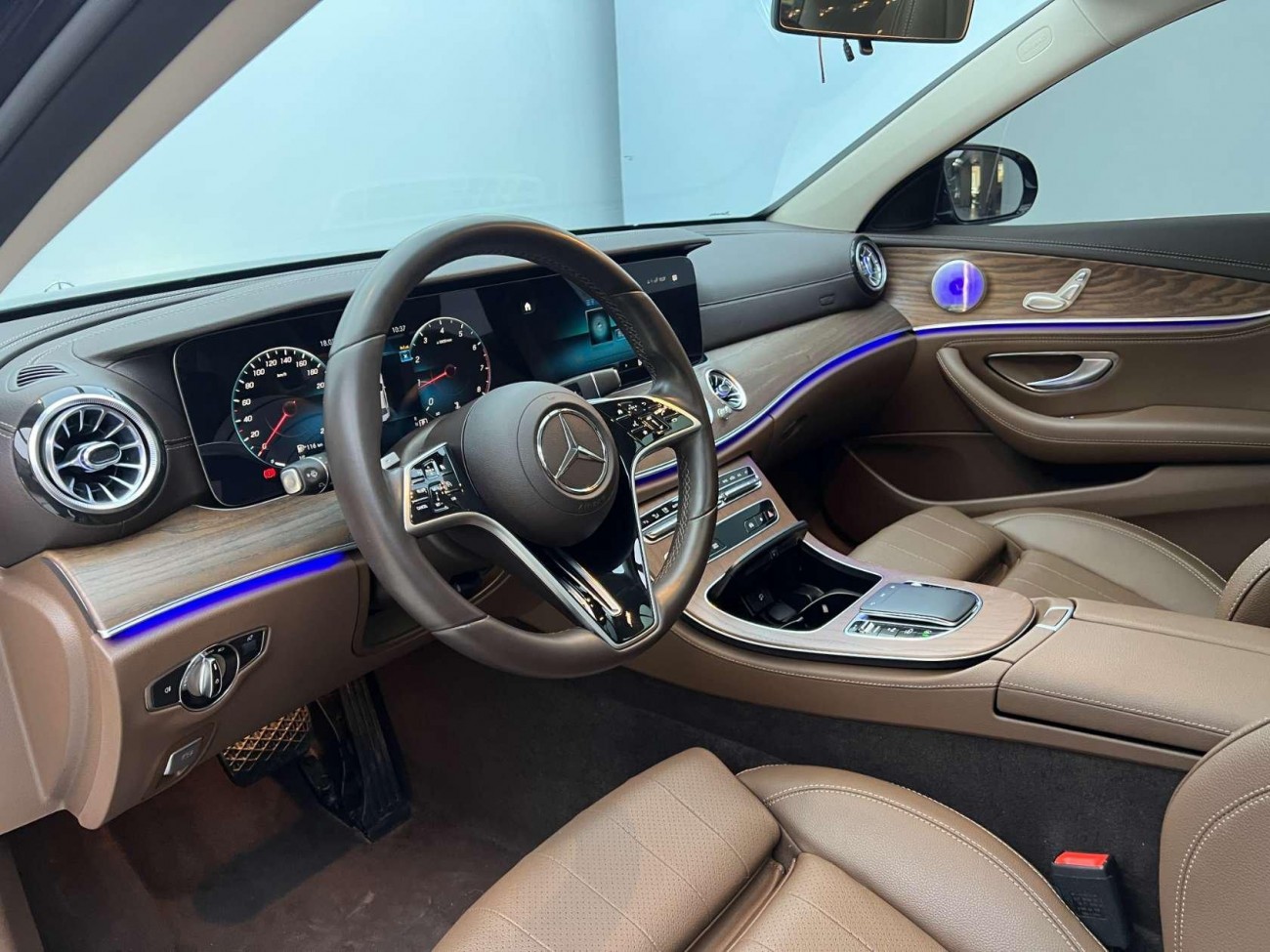 Mercedes-Benz E 260 L 2023
