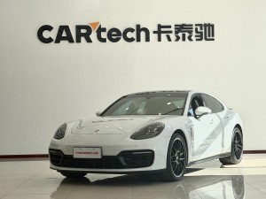 Porsche Panamera 2024