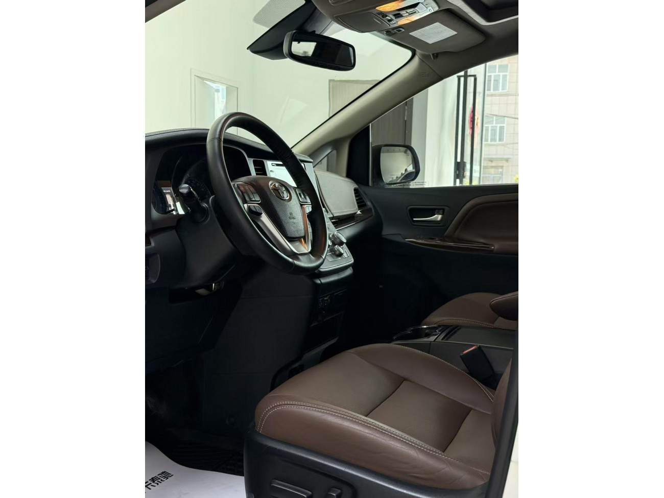 Toyota Sienna 2021