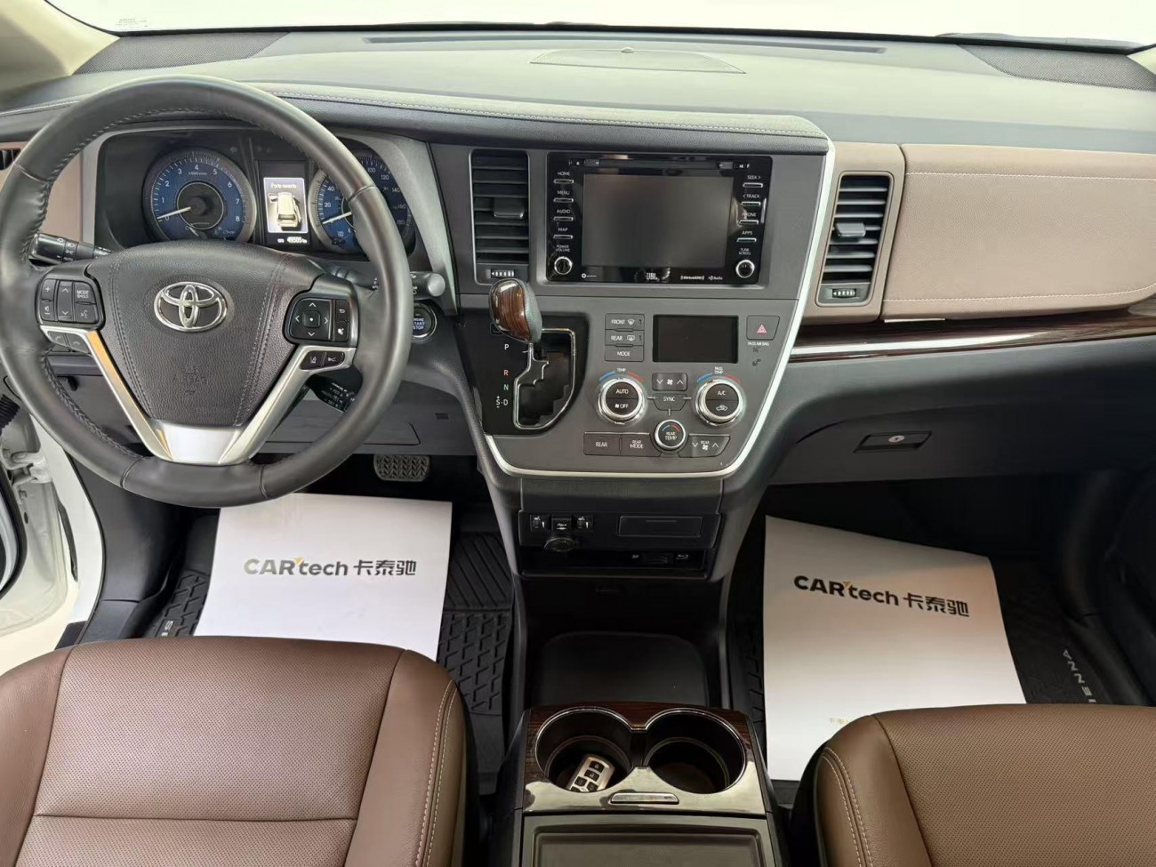 Toyota Sienna 2021