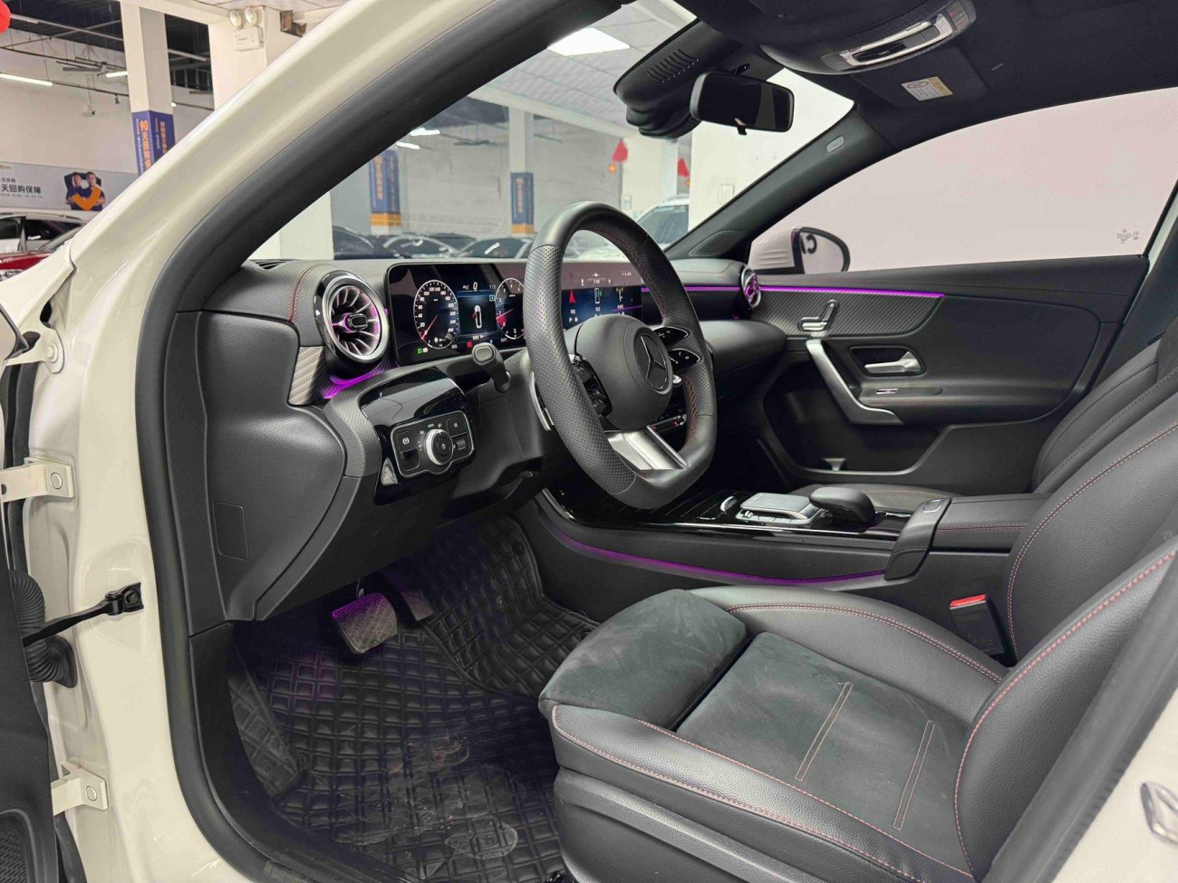 Mercedes-Benz A 200 L 2024