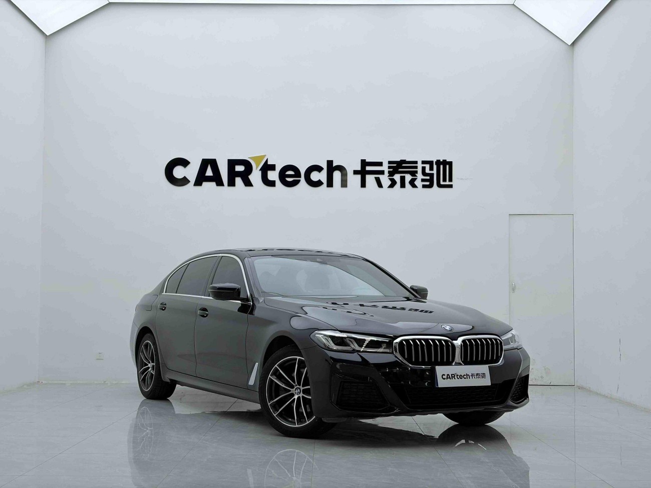 BMW 525Li 2021