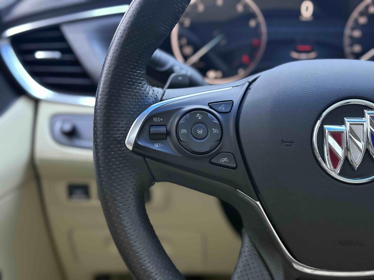 Buick GL8 2022