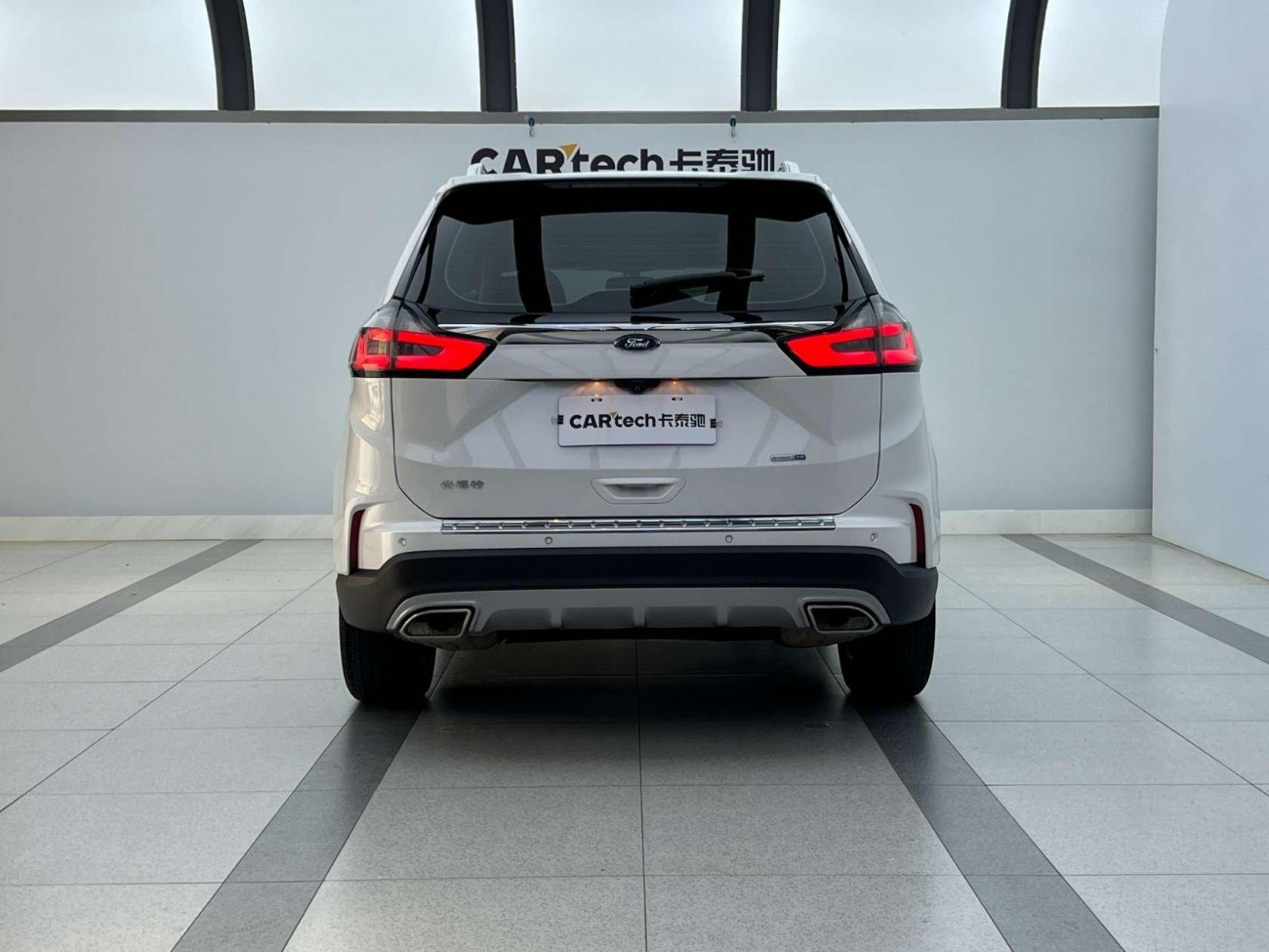Ford Edge 2022