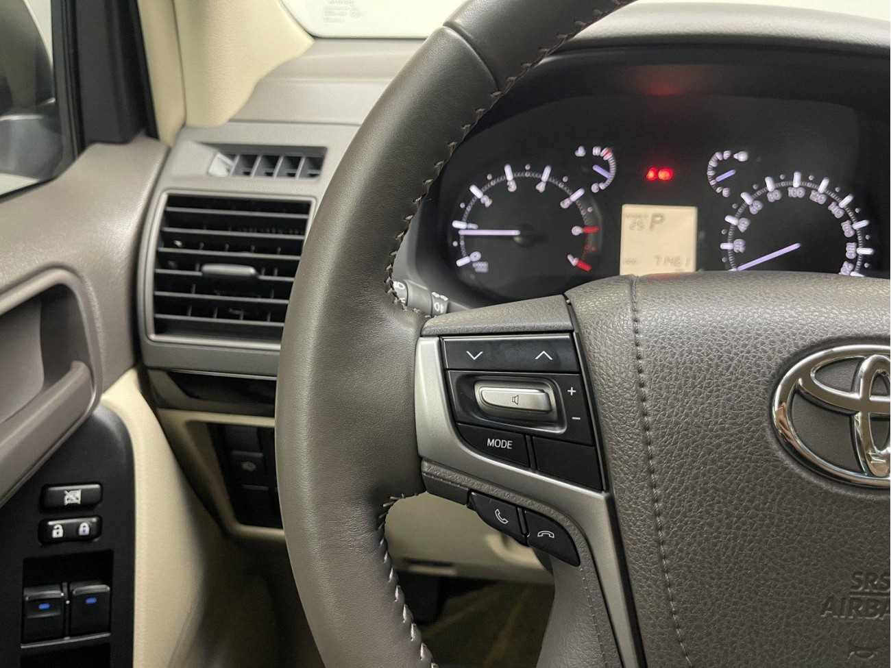 Toyota Prado 2019