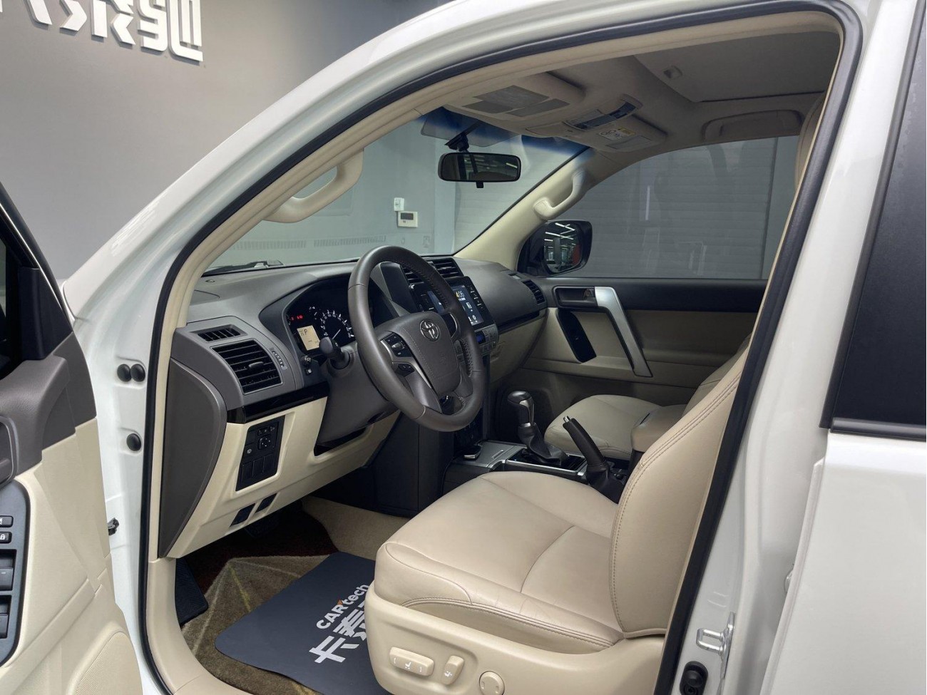 Toyota Prado 2019