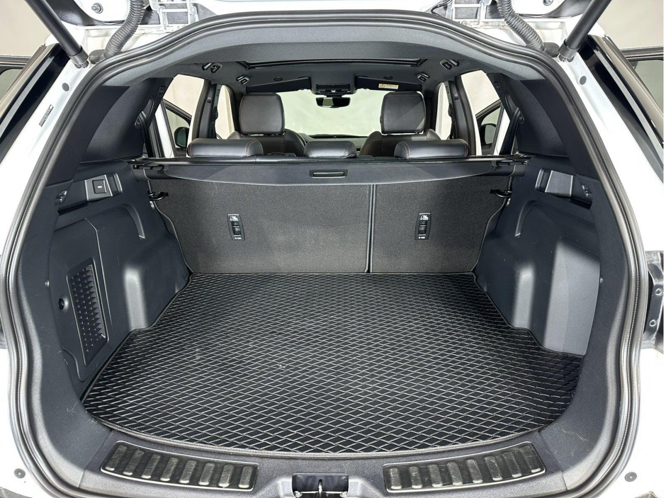 Land Rover Range Rover 2023