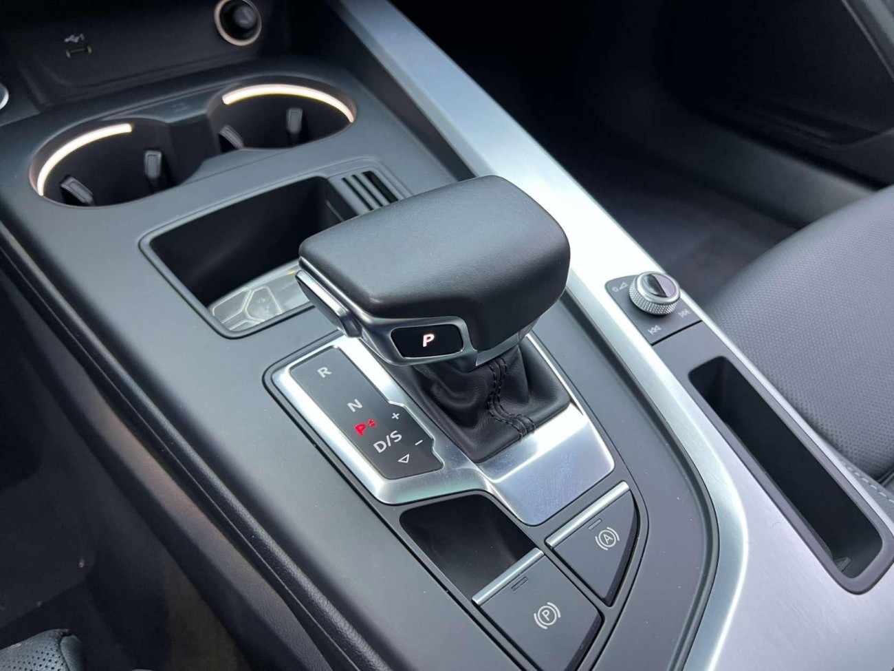 Audi A4L 40 TFSI 2020