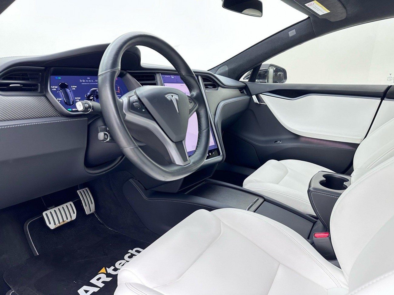 Tesla Model S 2020