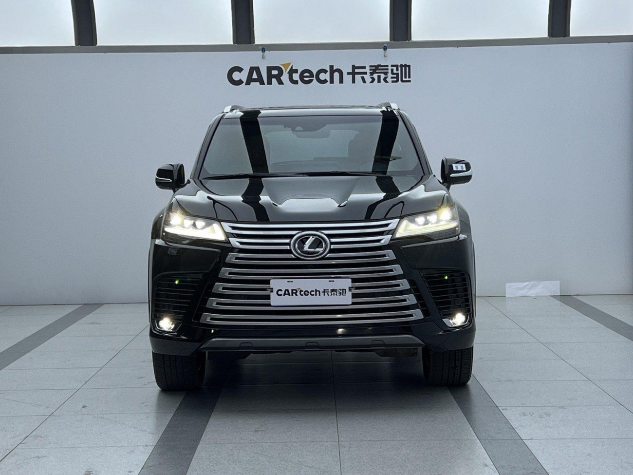 Lexus LX 600 2024