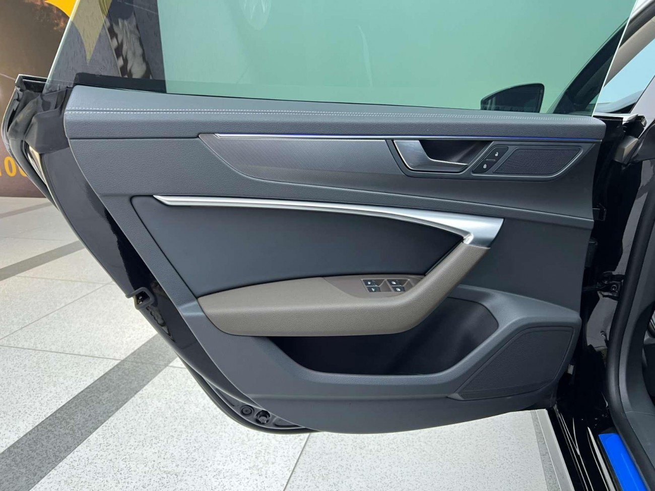 Audi A7L 45 TFSI 2024