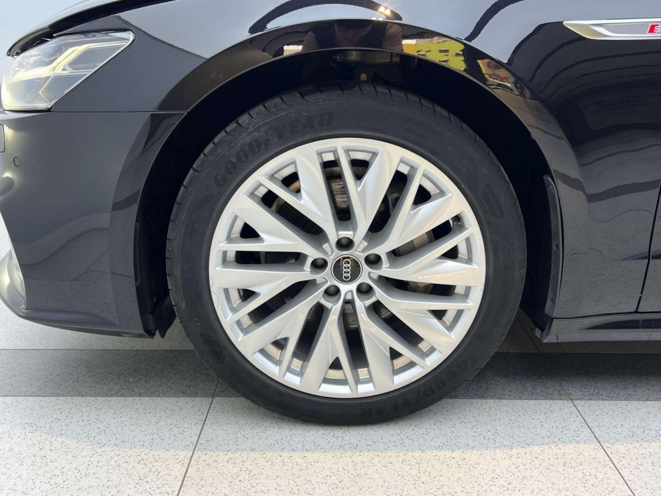 Audi A7L 45 TFSI 2024