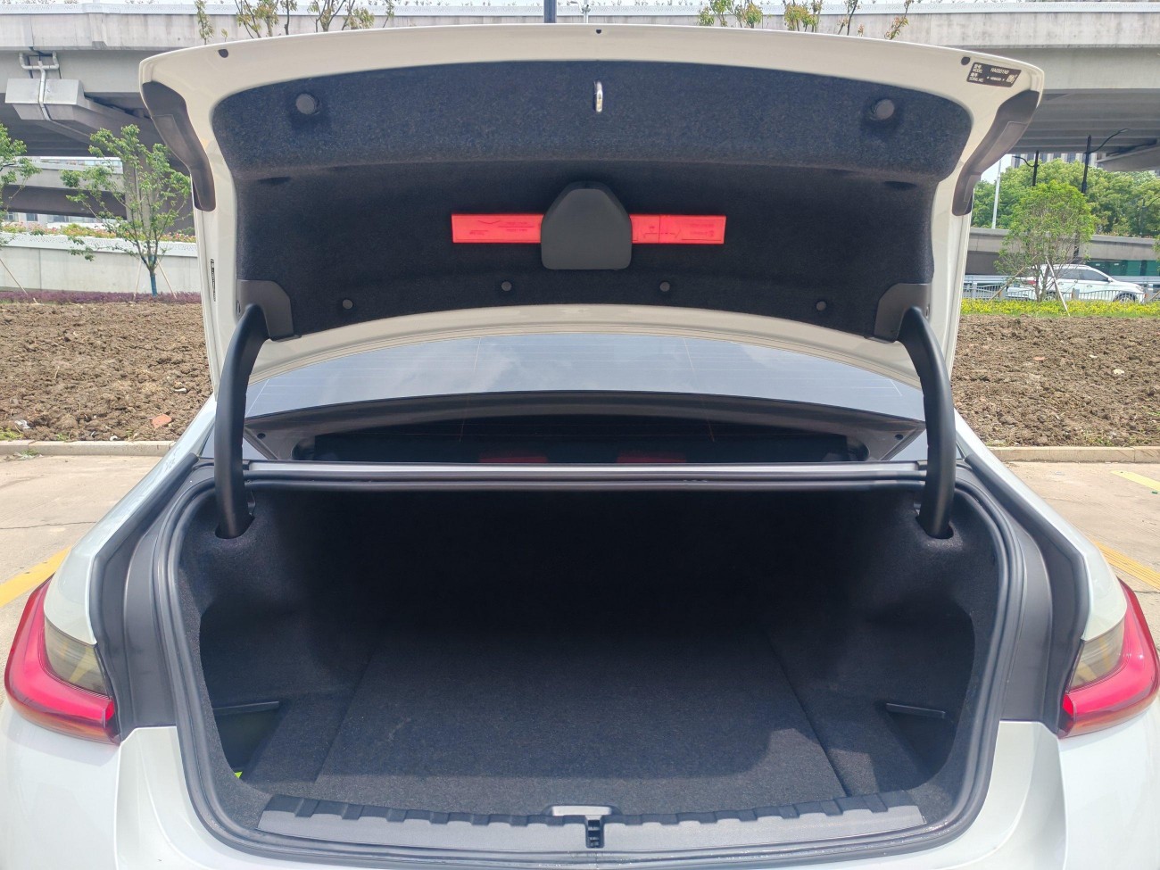 BMW i3 2024