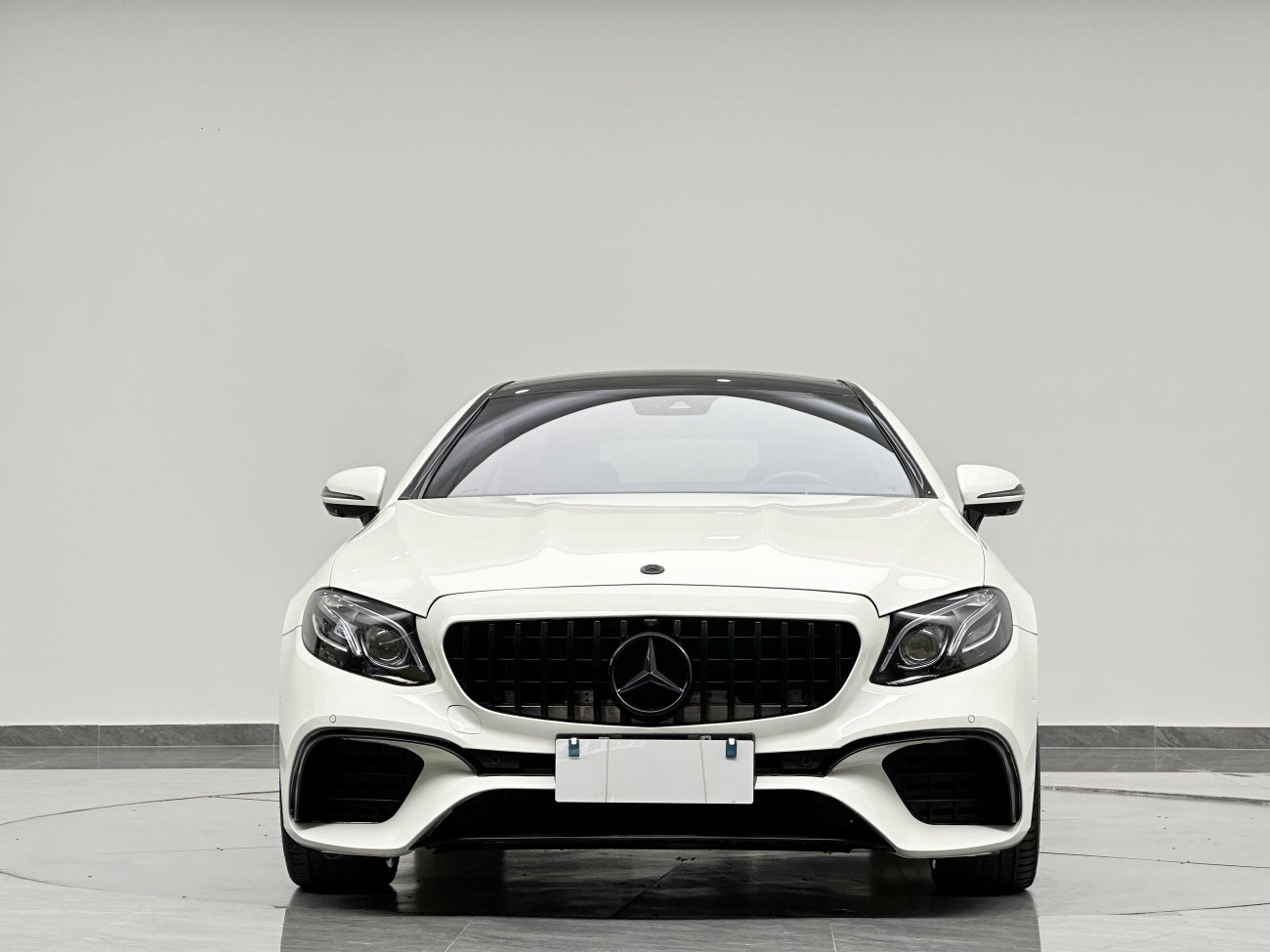 Mercedes-Benz E300 2018