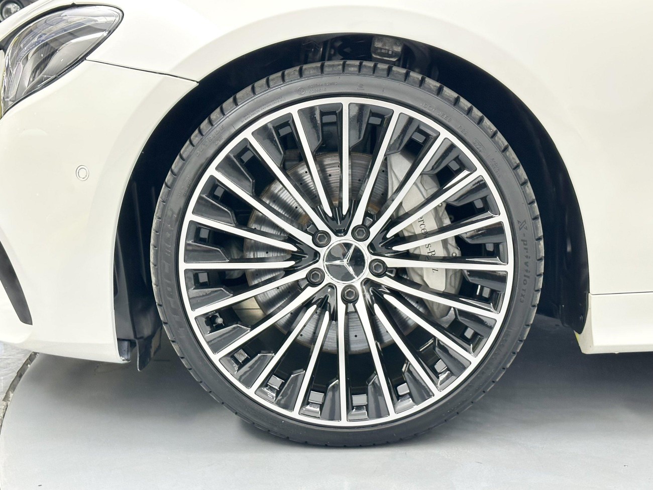 Mercedes-Benz E300 2018