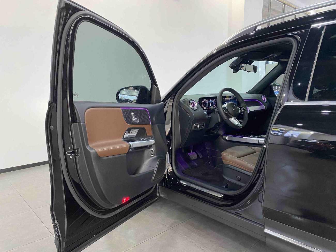 Mercedes-Benz GLB 2024