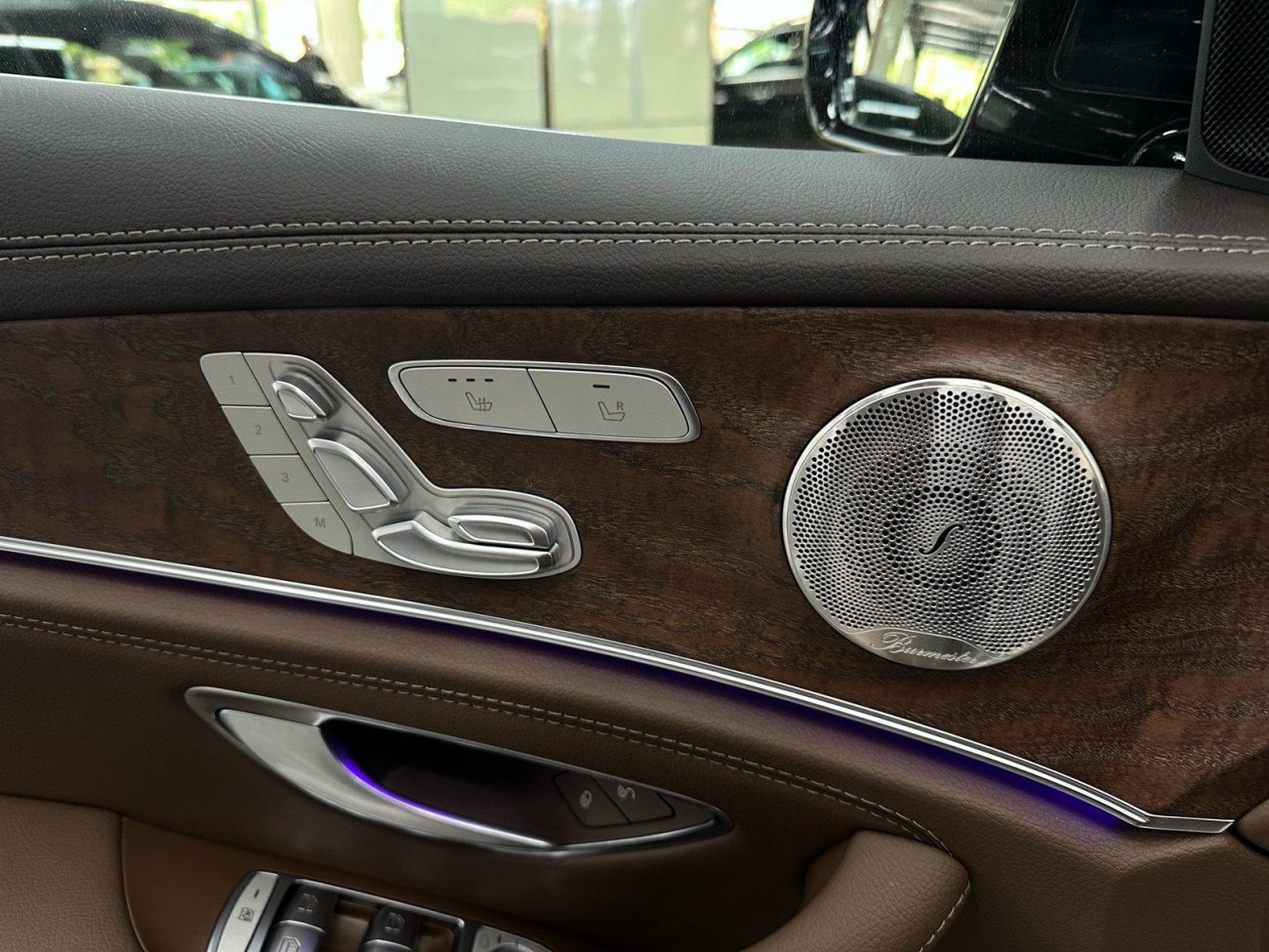 Mercedes-Benz E 300 L 2023