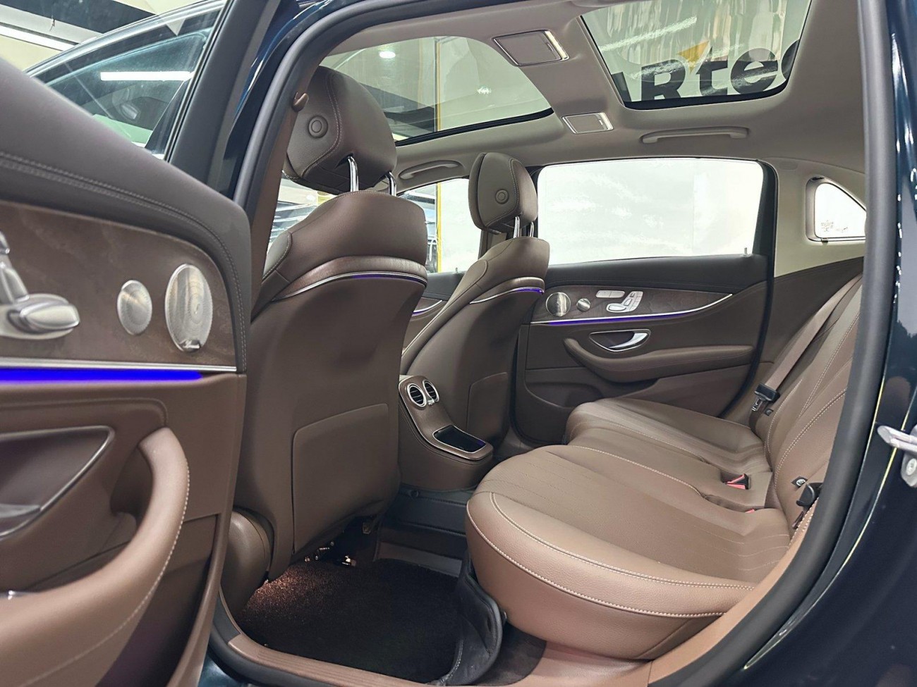 Mercedes-Benz E 300 L 2023