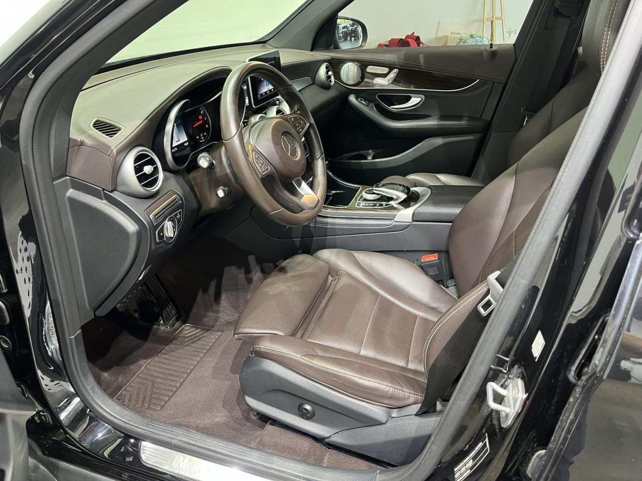 Mercedes-Benz GLC 260 L 2019