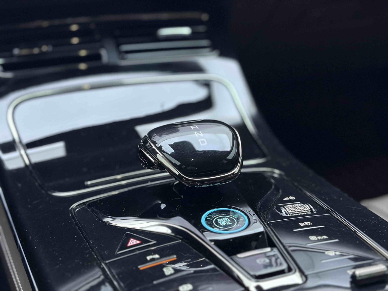 BYD Han 2024