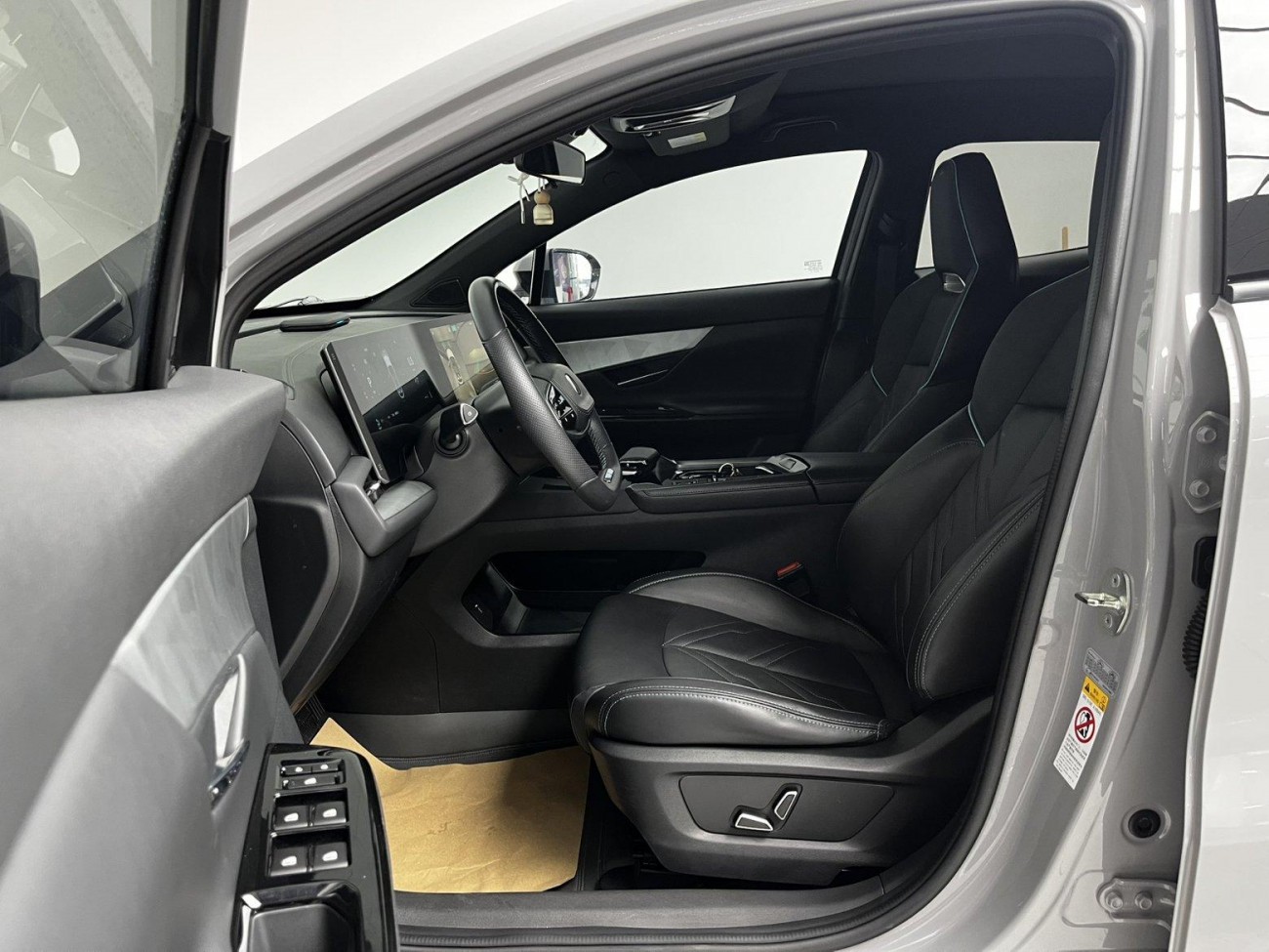 Changan UNI-T 2024