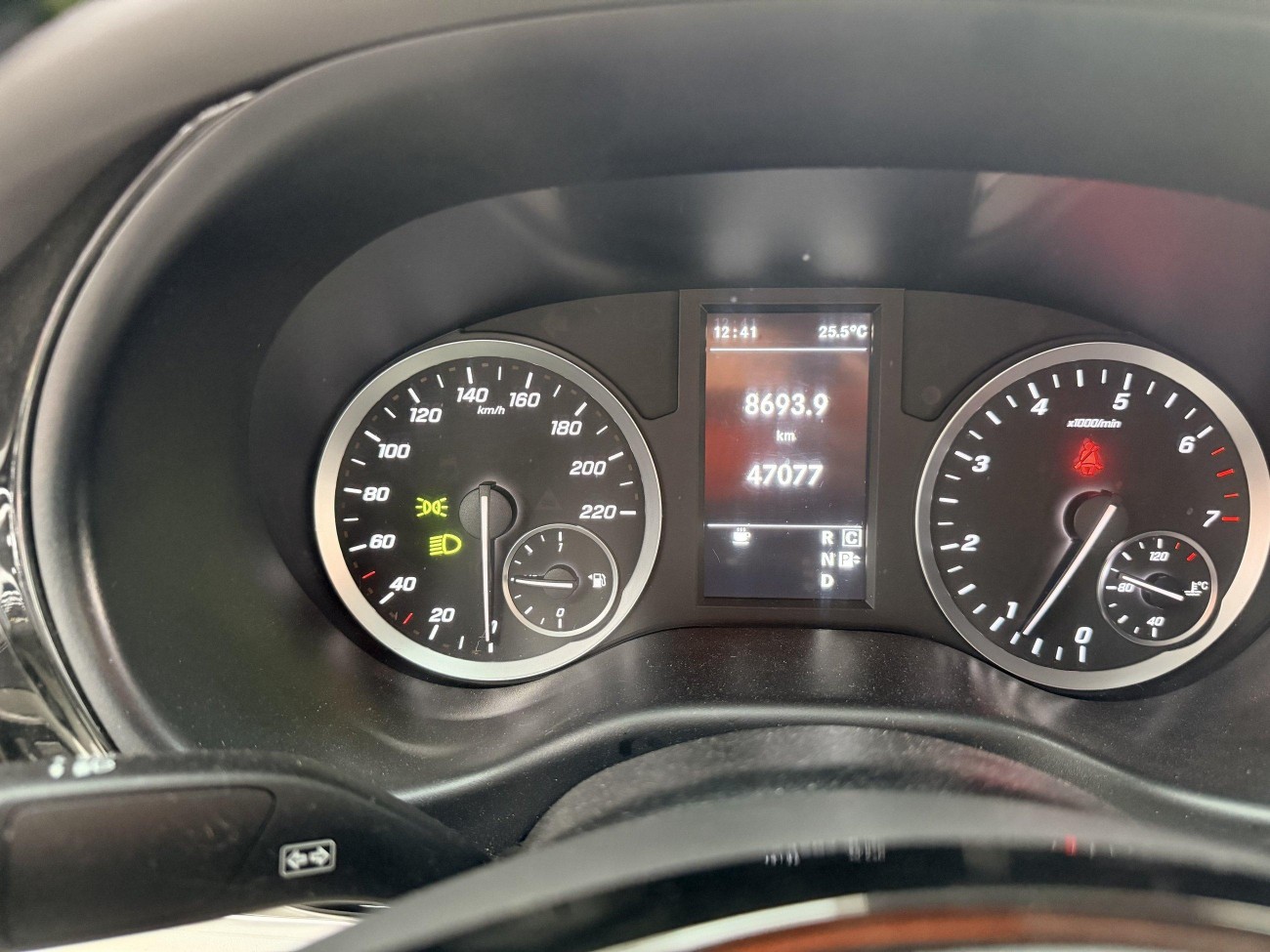 автомобиль 2023 2023