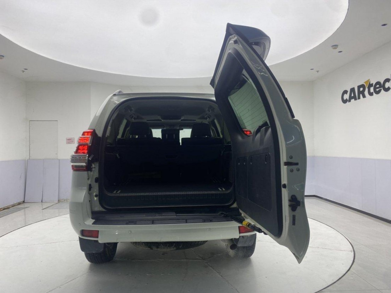 Toyota Prado 2016