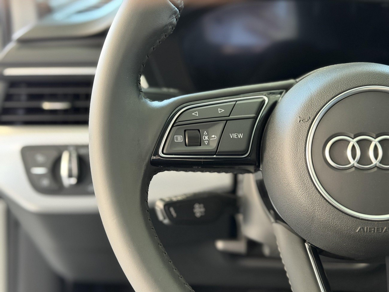 Audi A4L 40 TFSI 2021