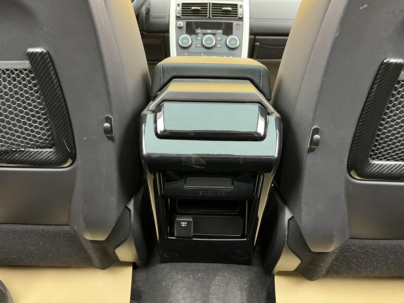 Land Rover Discovery 2018