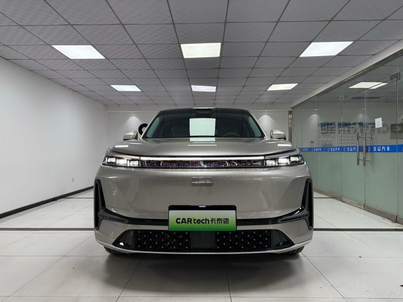 Geely Galaxy M9 2025