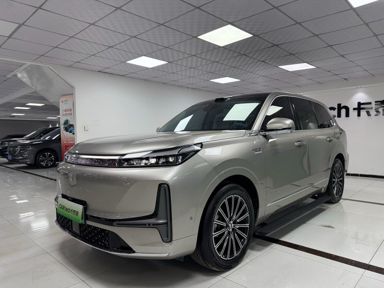 Geely Galaxy M9 2025