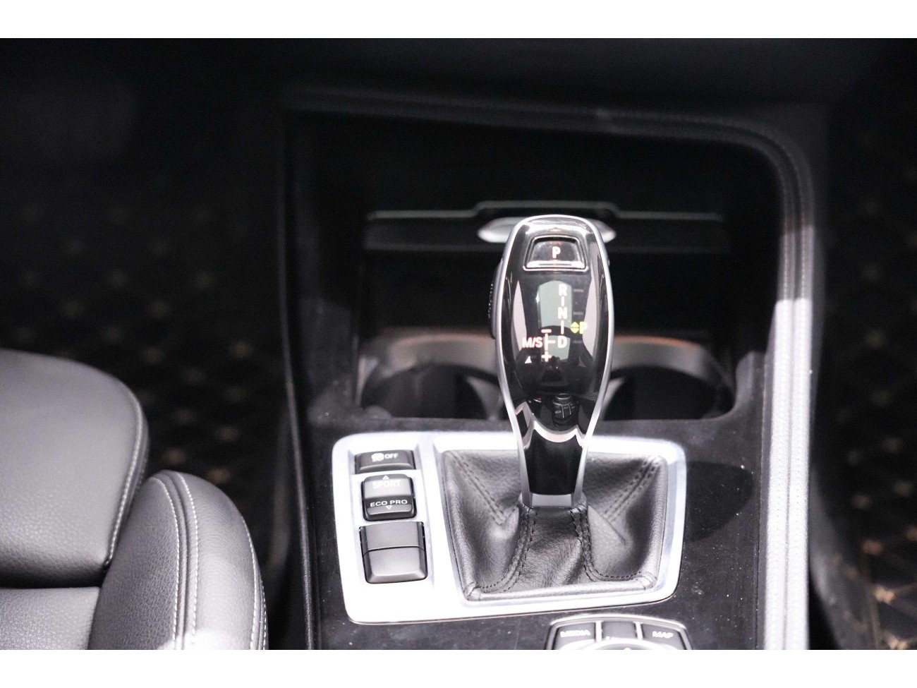 BMW 120i 2023