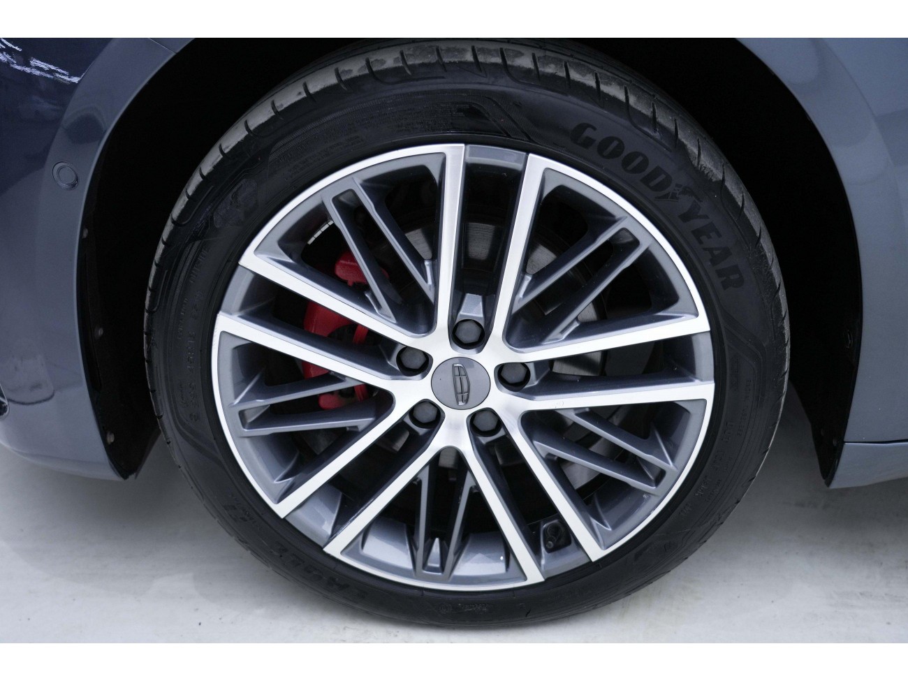 Geely 2023 2022