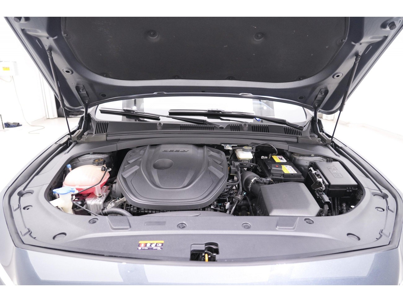 Geely 2023 2022
