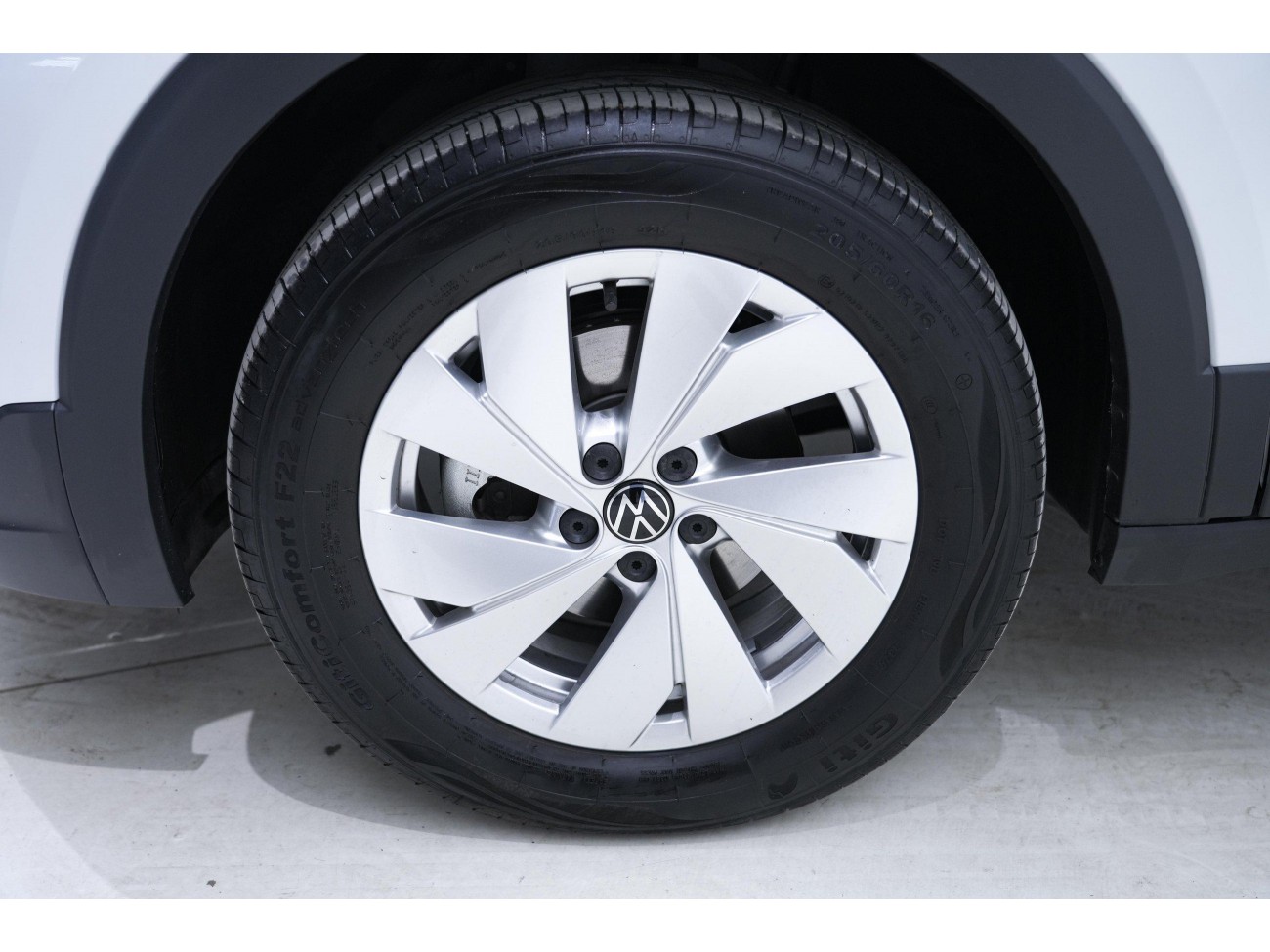 Volkswagen Tharu 2024