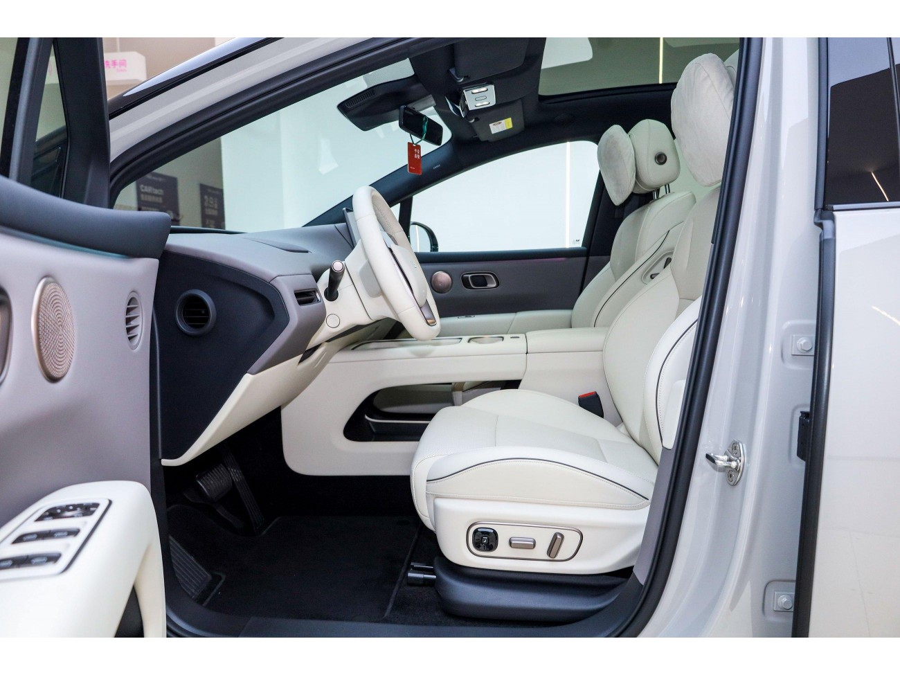 Li Auto i6 2025